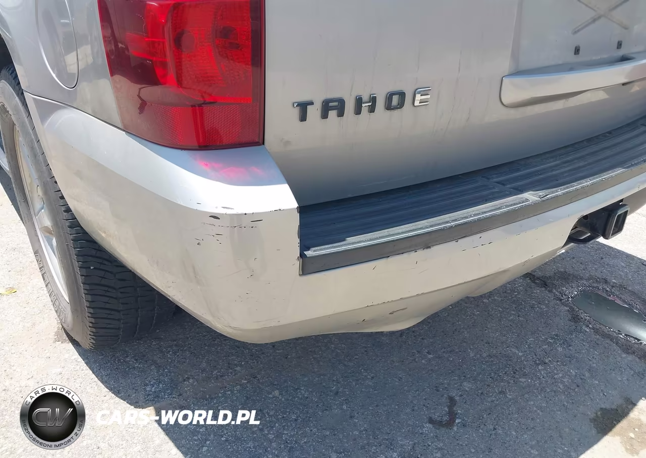 2008 Chevrolet Tahoe Lt VIN:1GNFC130X8J179888 - 12