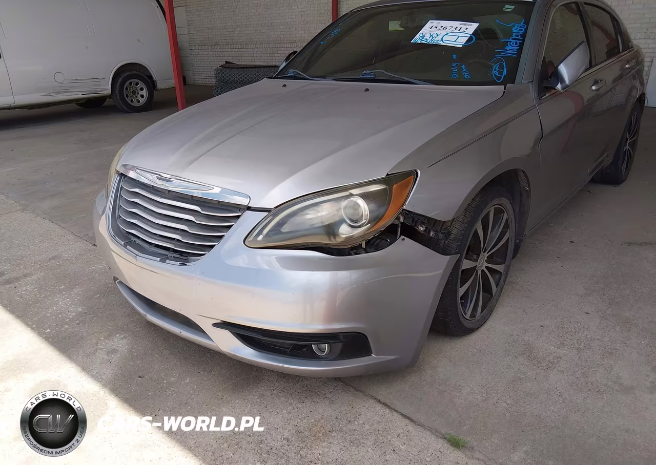 2014 Chrysler 200 Touring VIN:1C3CCBBBXEN107800 - 6