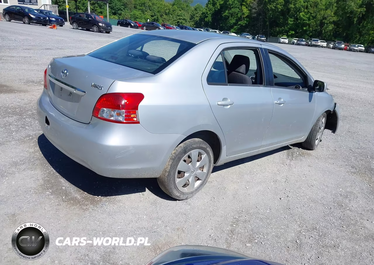 2007 Toyota Yaris VIN:JTDBT903571148096 - 4