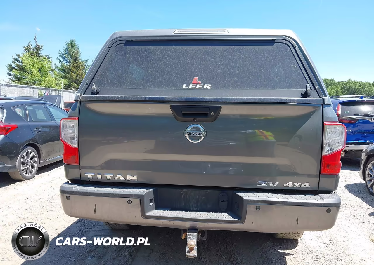 2017 Nissan Titan Platinum Reserve-Pro-4X-S-Sl-Sv VIN:1N6AA1E50HN500232 - 16