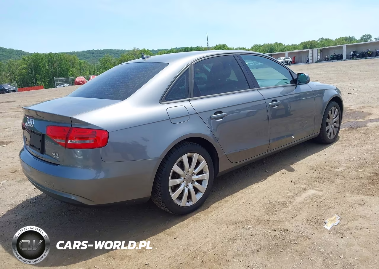 2014 Audi A4 2.0T Premium VIN:WAUBFAFL6EA075072 - 4