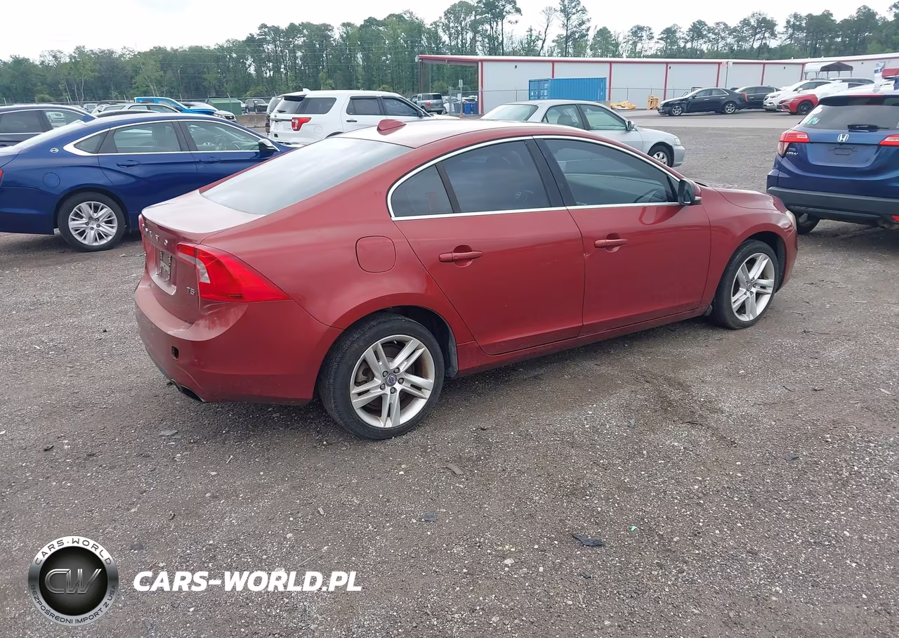 2015 Volvo S60 T5 Premier VIN:YV140MFK2F2338170 - 4