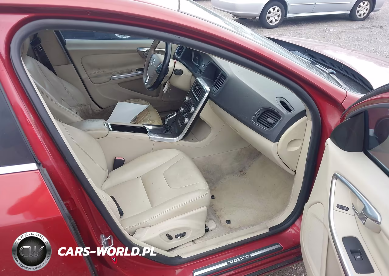 2015 Volvo S60 T5 Premier VIN:YV140MFK2F2338170 - 5
