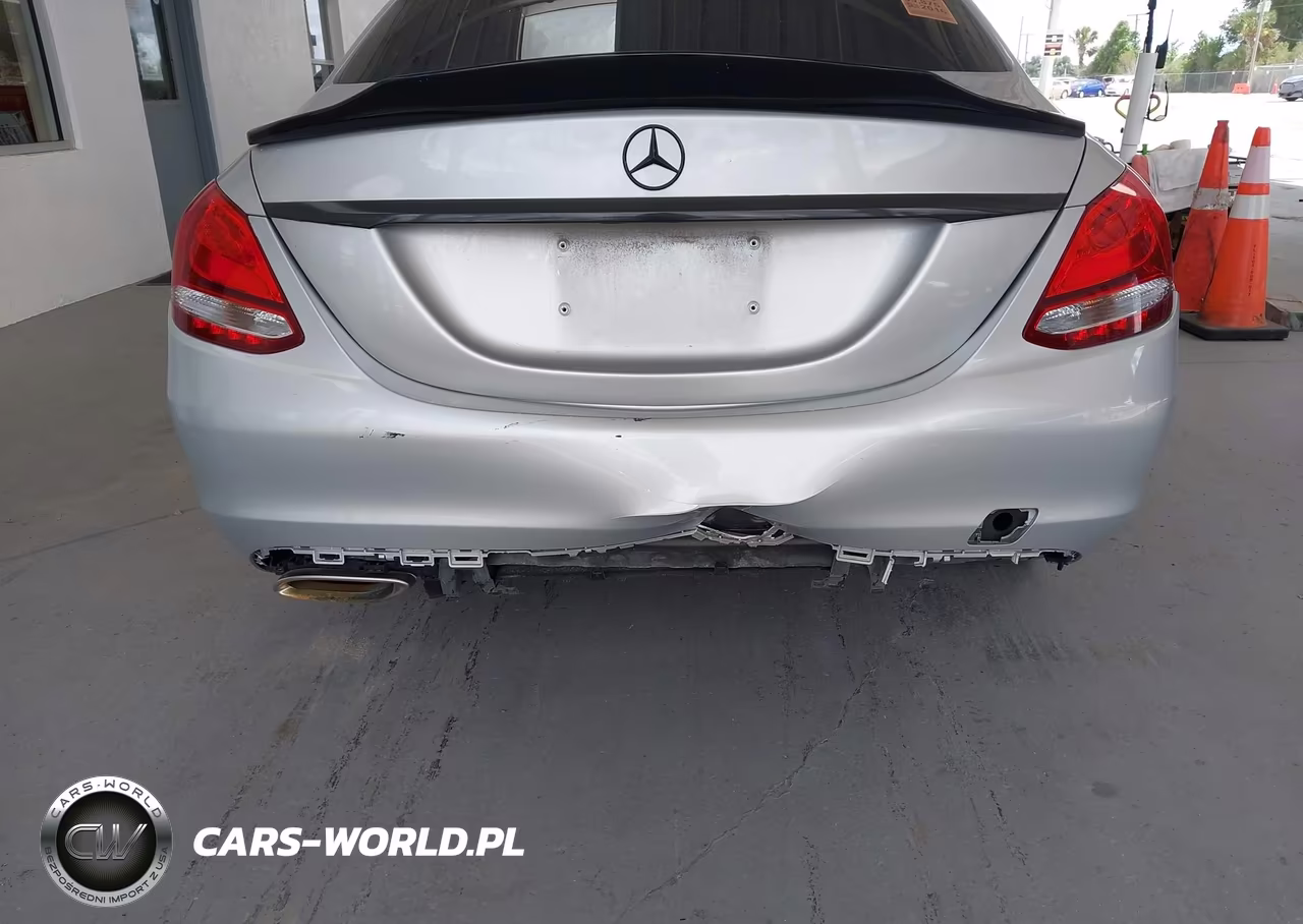 2016 Mercedes-Benz C 300 4Matic VIN:WDDWF4KB3GR146404 - 17