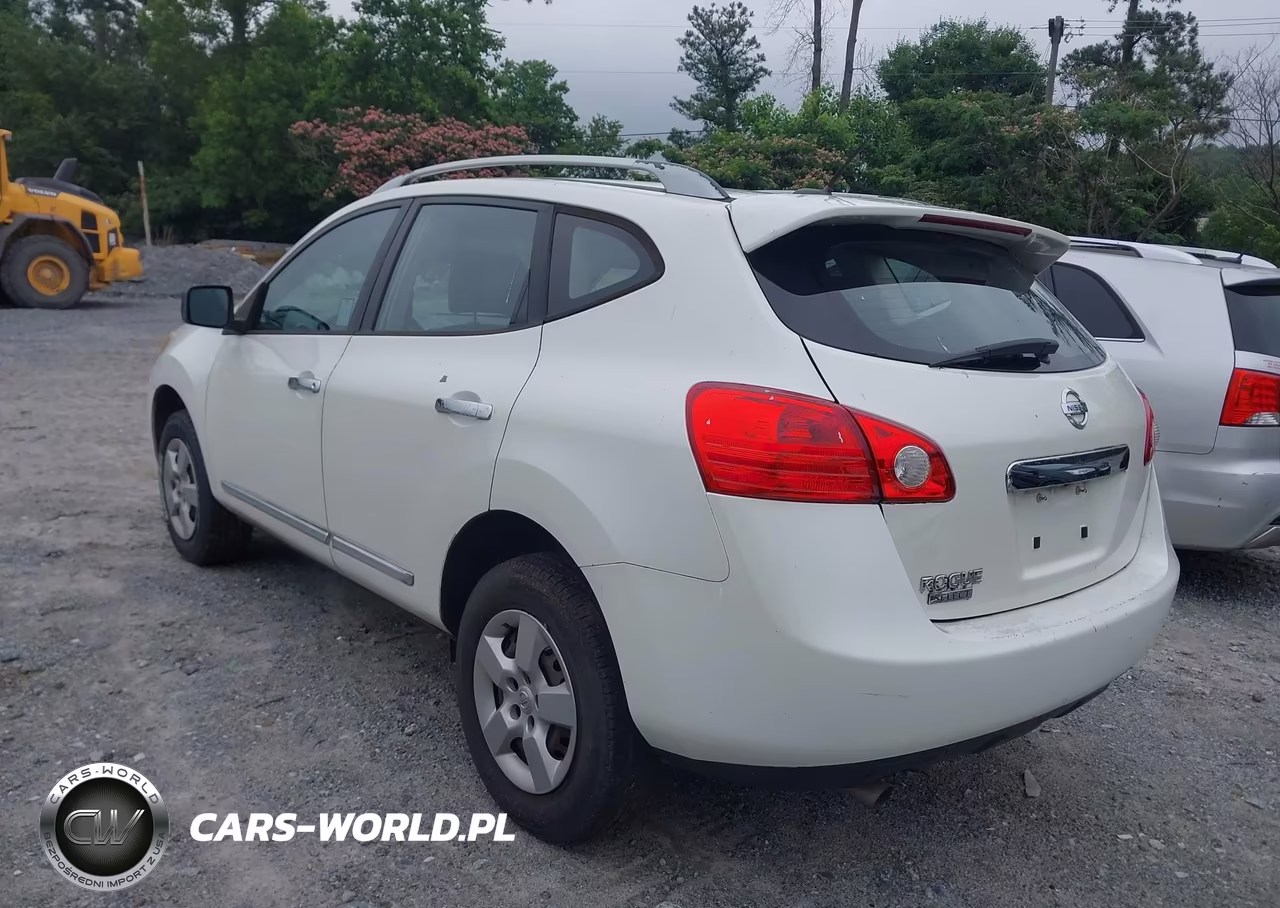 2014 Nissan Rogue Select S VIN:JN8AS5MT1EW616461 - 3