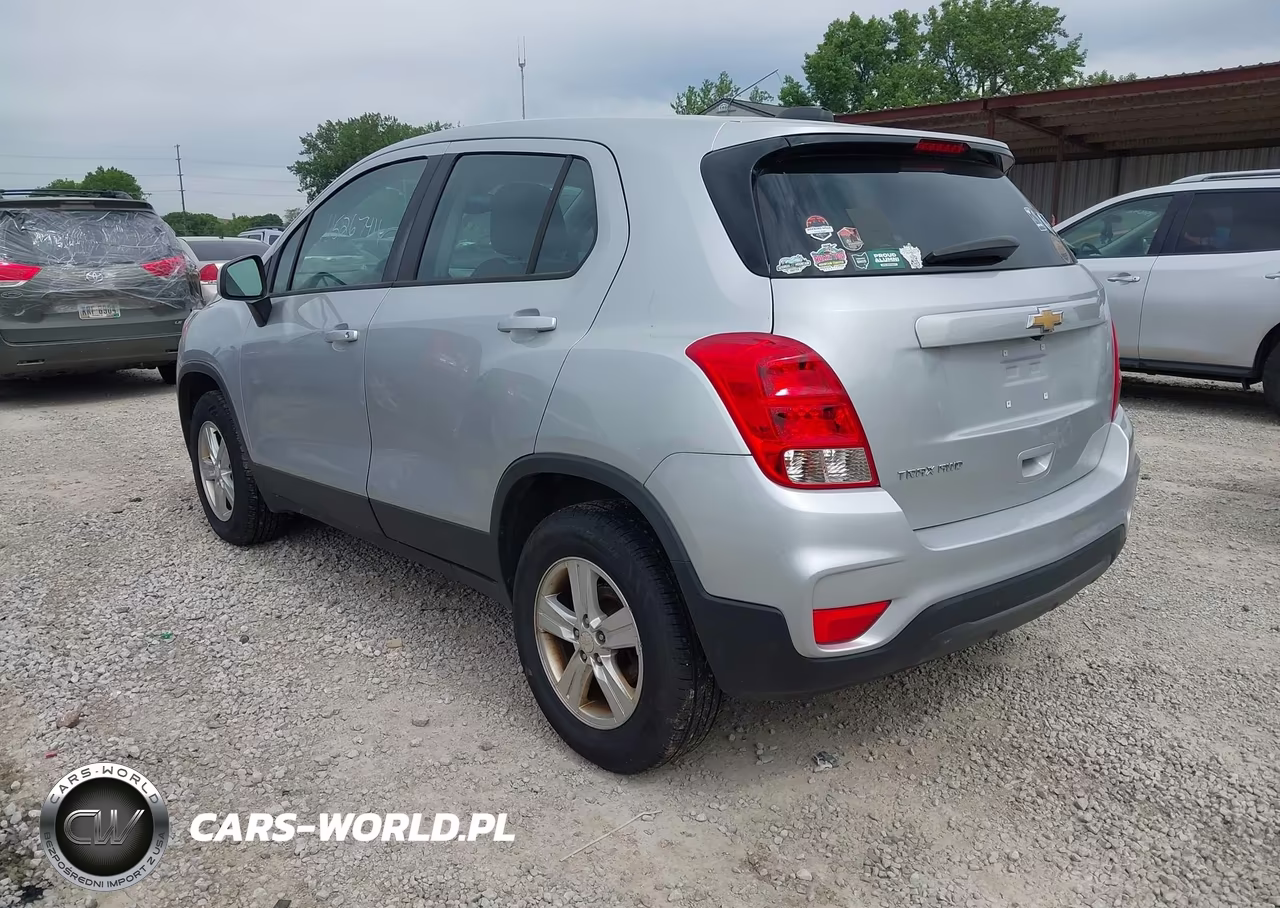 2017 Chevrolet Trax Ls VIN:3GNCJNSB7HL239878 - 3