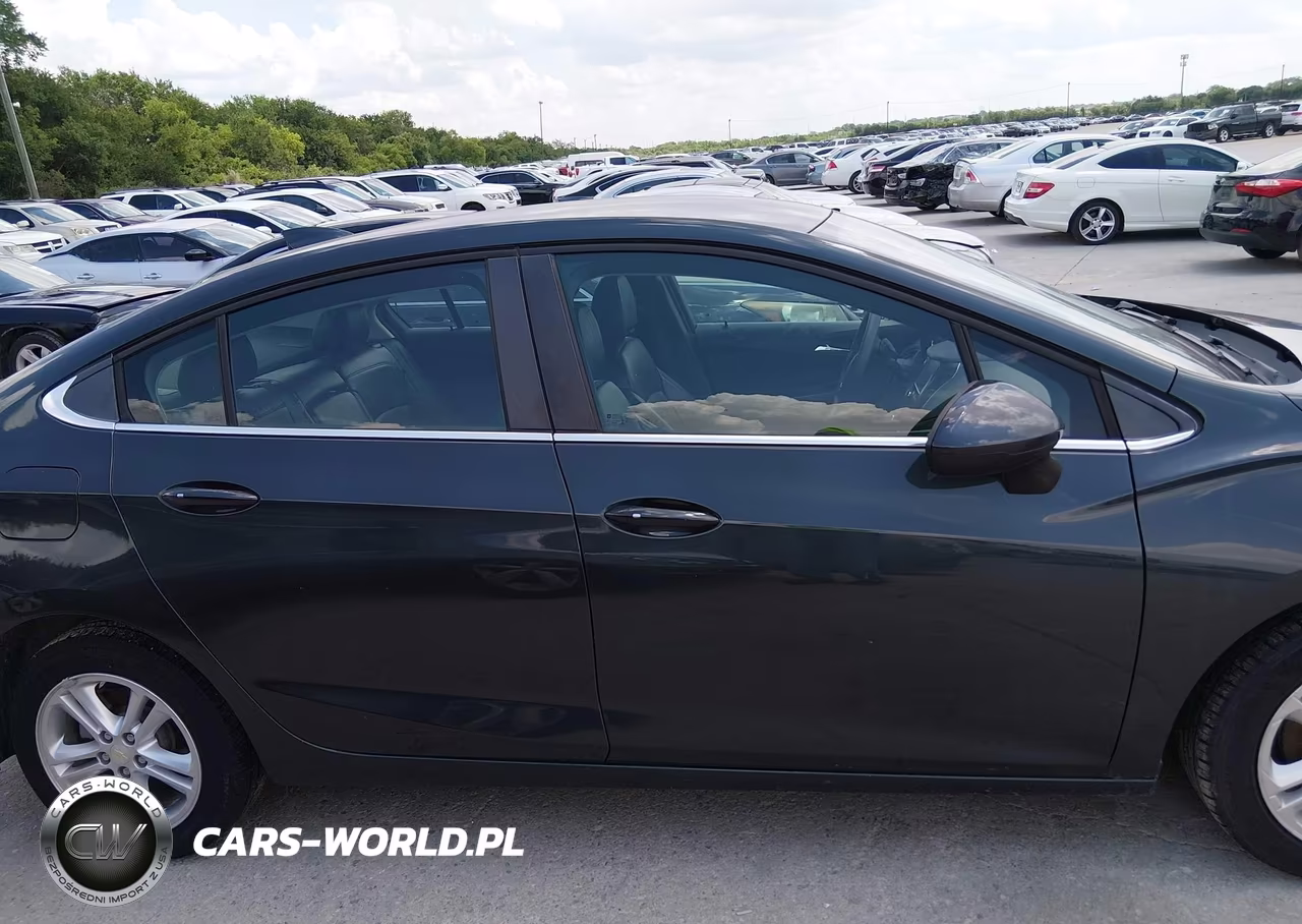 2018 Chevrolet Cruze Lt Auto VIN:1G1BE5SM1J7195650 - 13