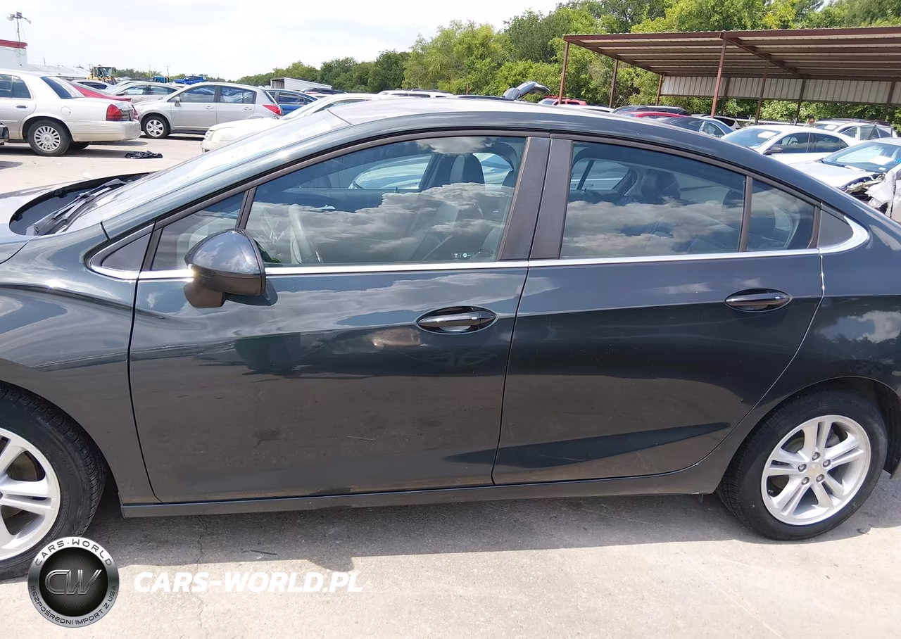 2018 Chevrolet Cruze Lt Auto VIN:1G1BE5SM1J7195650 - 14