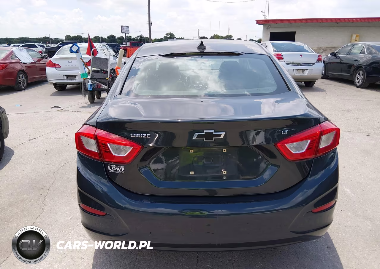 2018 Chevrolet Cruze Lt Auto VIN:1G1BE5SM1J7195650 - 16