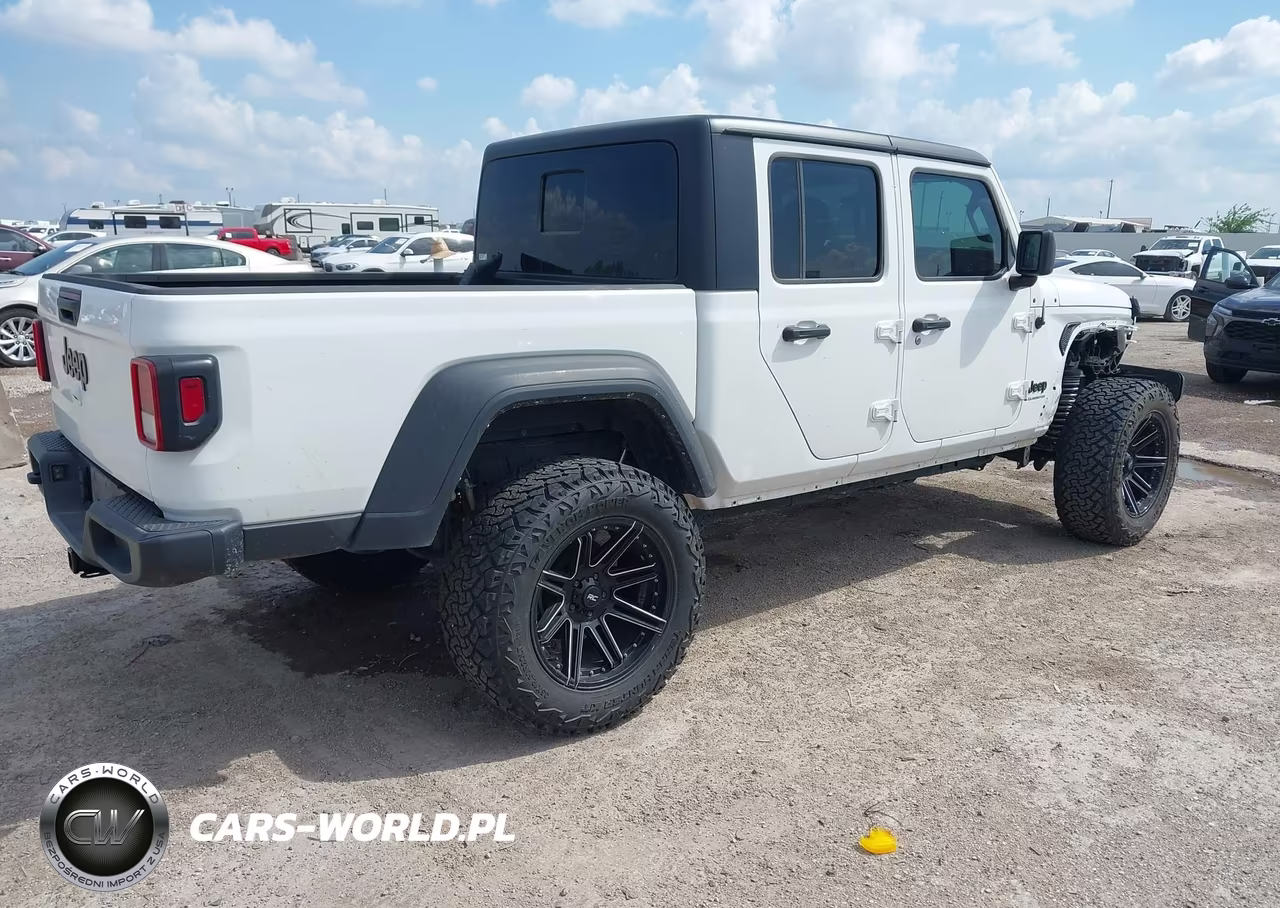2023 Jeep Gladiator Sport 4X4 VIN:1C6HJTAG4PL552341 - 4