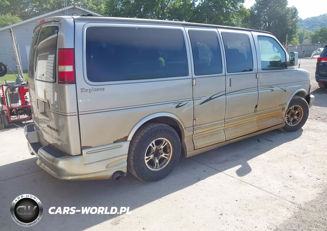 2005 Chevrolet Express Upfitter VIN:1GBFG15T551156412 - 4