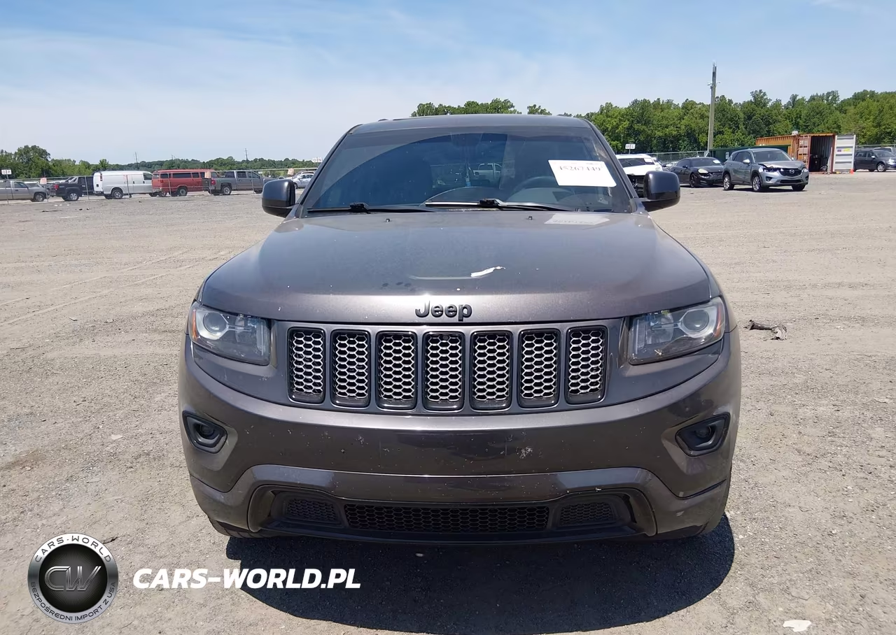 2015 Jeep Grand Cherokee Altitude VIN:1C4RJFAG3FC747053 - 12