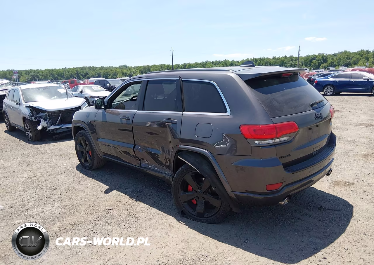 2015 Jeep Grand Cherokee Altitude VIN:1C4RJFAG3FC747053 - 3