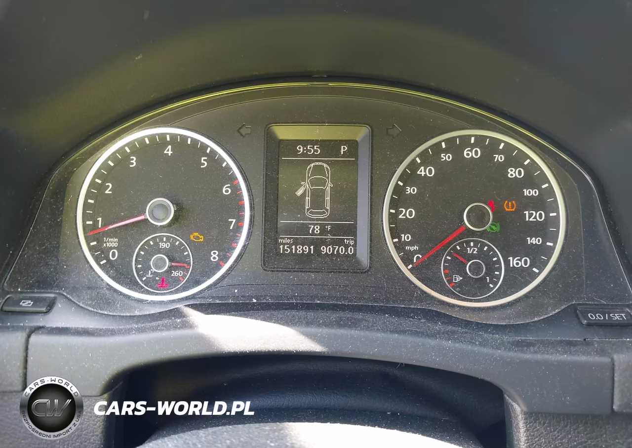 2012 Volkswagen Tiguan Le VIN:WVGAV7AX1CW577823 - 7