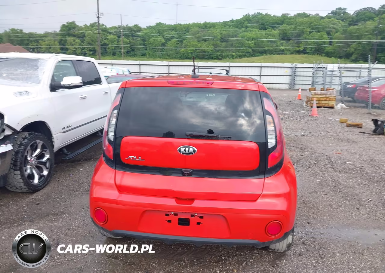 2019 Kia Soul + VIN:KNDJP3A50K7647343 - 16