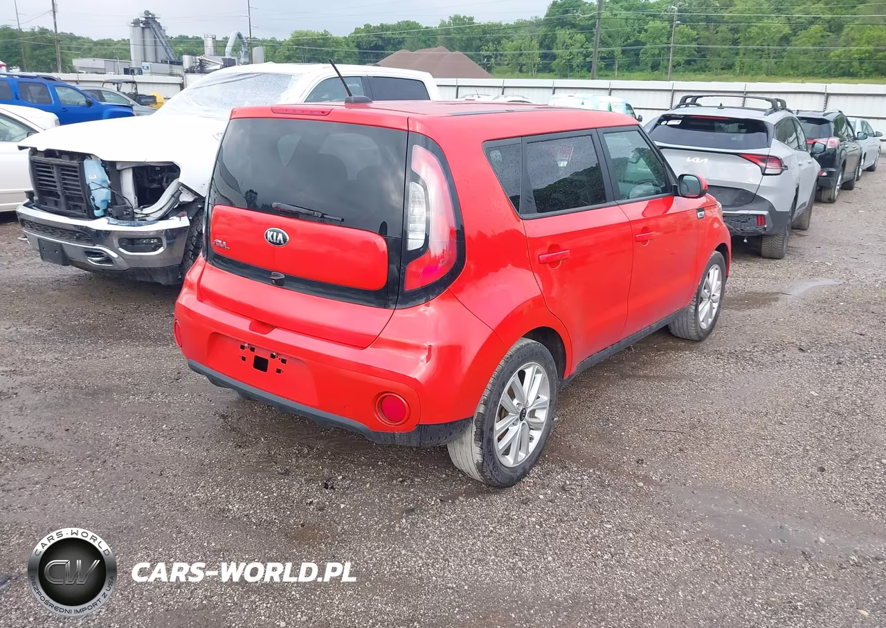 2019 Kia Soul + VIN:KNDJP3A50K7647343 - 4