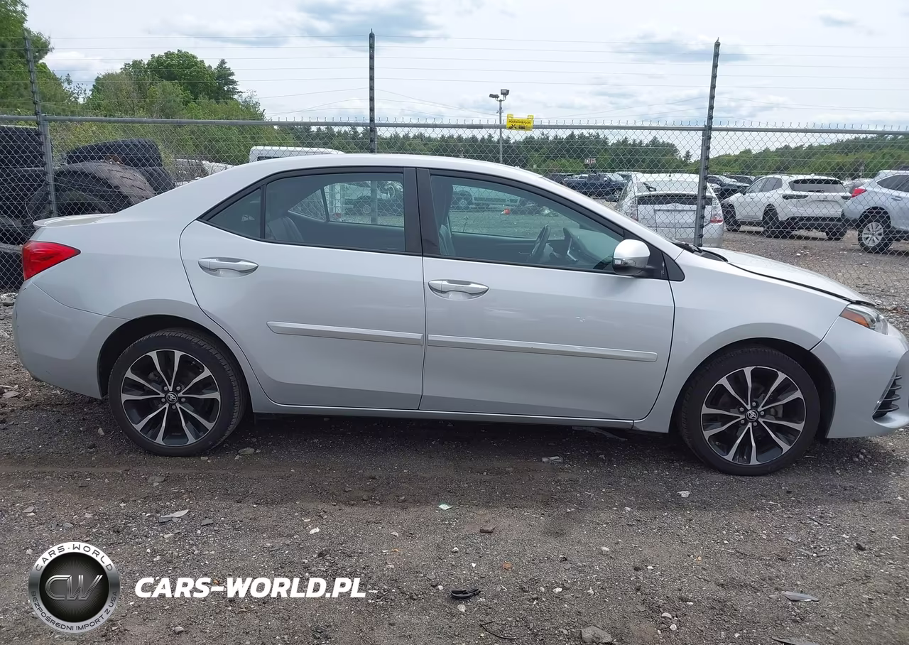 2019 Toyota Corolla Se VIN:2T1BURHE8KC149962 - 14