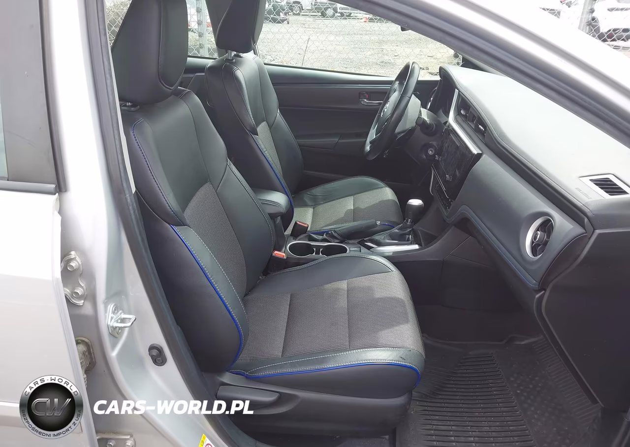 2019 Toyota Corolla Se VIN:2T1BURHE8KC149962 - 5