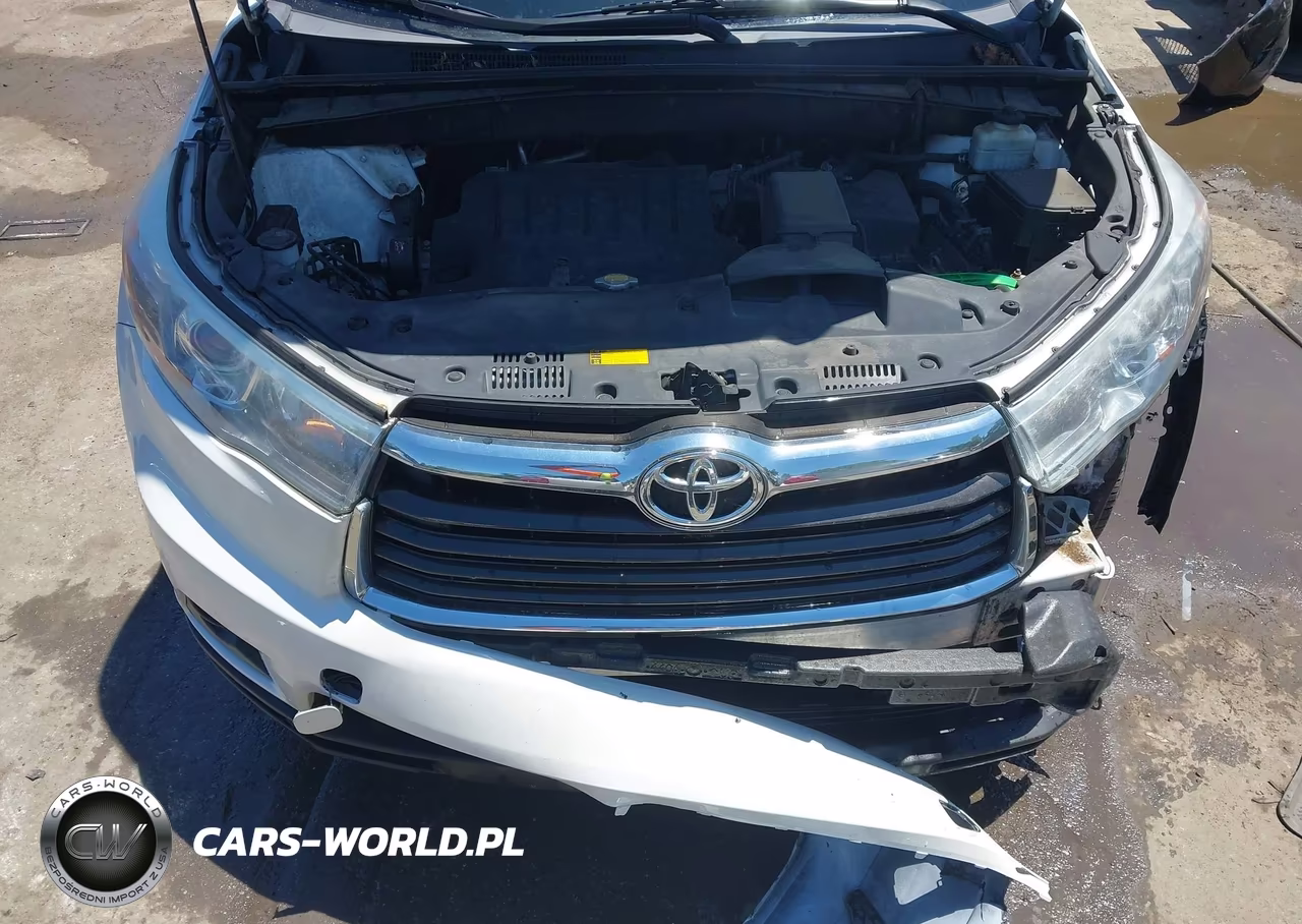 2015 Toyota Highlander Xle V6 VIN:5TDJKRFH7FS169552 - 10
