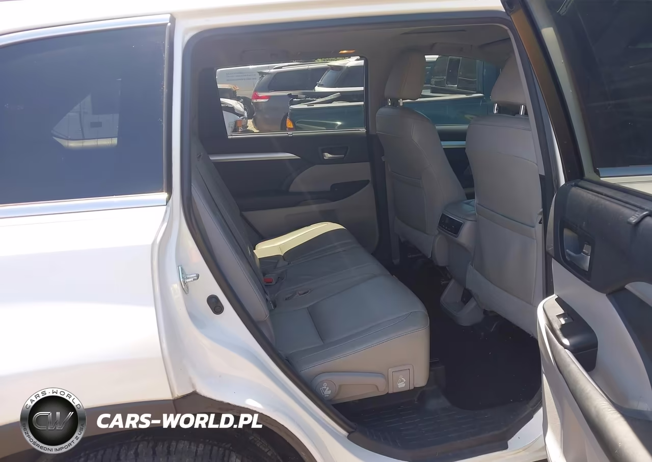 2015 Toyota Highlander Xle V6 VIN:5TDJKRFH7FS169552 - 8