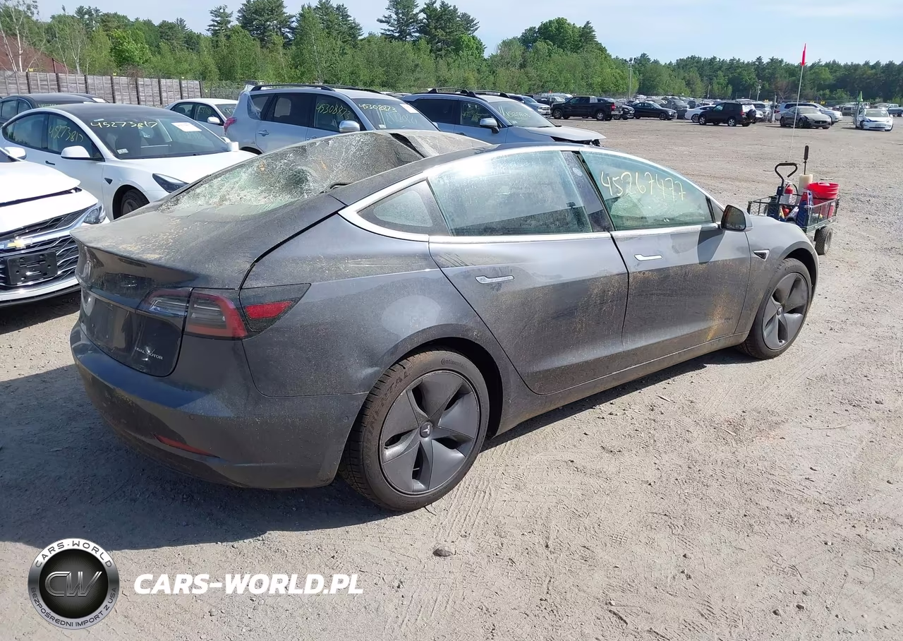 2018 Tesla Model 3 Long Range-Performance VIN:5YJ3E1EB0JF054349 - 4