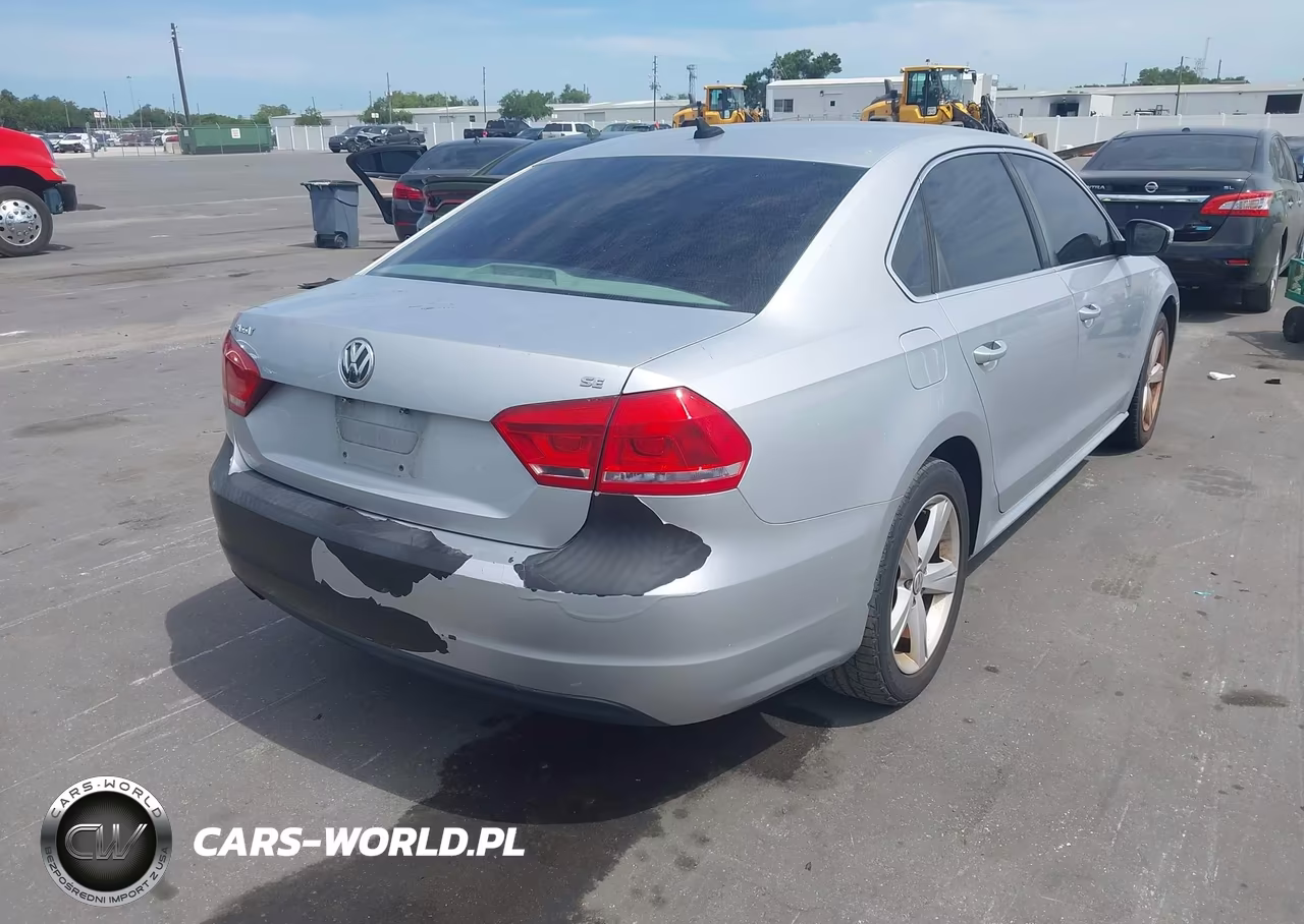 2013 Volkswagen Passat 2.5L Se VIN:1VWBH7A36DC105064 - 4