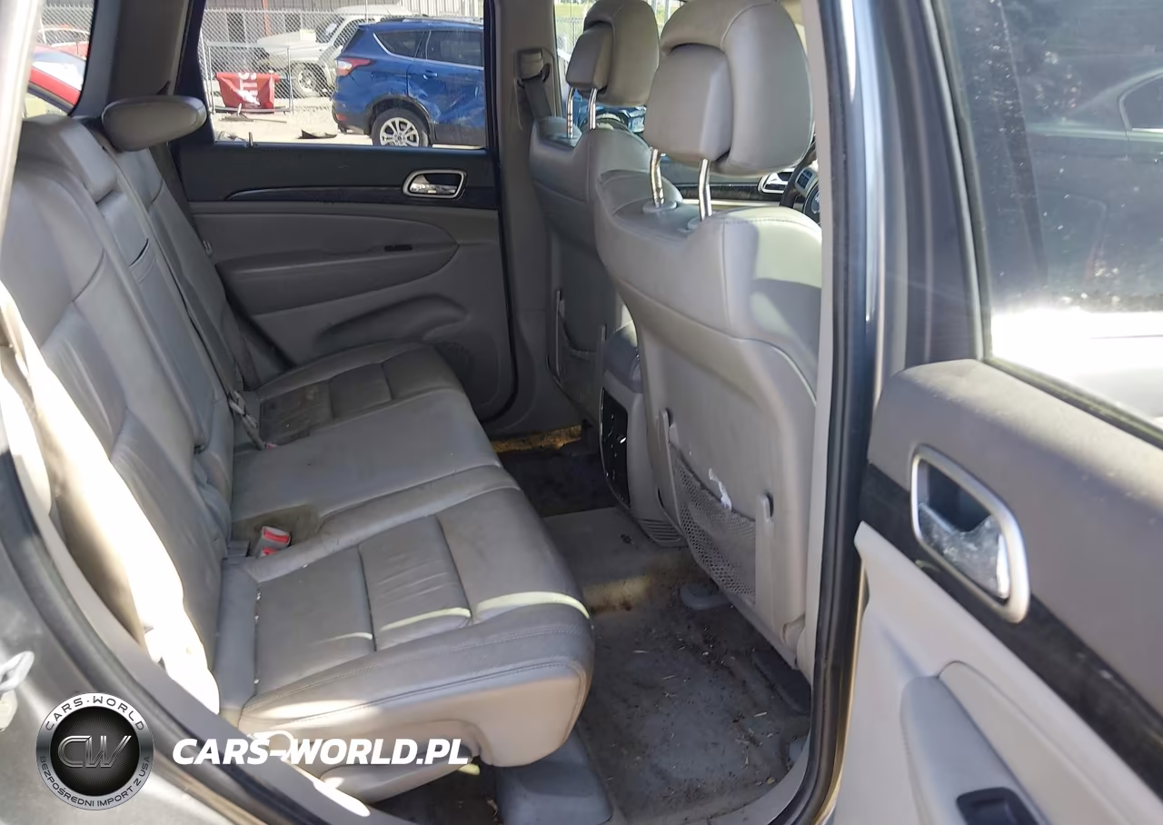 2011 Jeep Grand Cherokee Laredo VIN:1J4RR4GG8BC636331 - 8