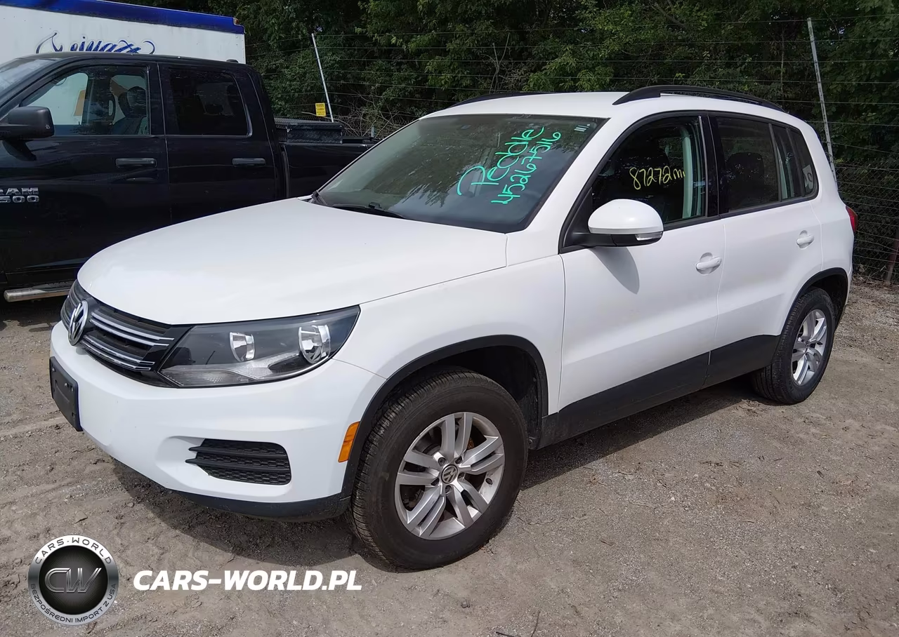 2017 Volkswagen Tiguan 2.0T-2.0T S VIN:WVGAV7AX9HK004098 - 2