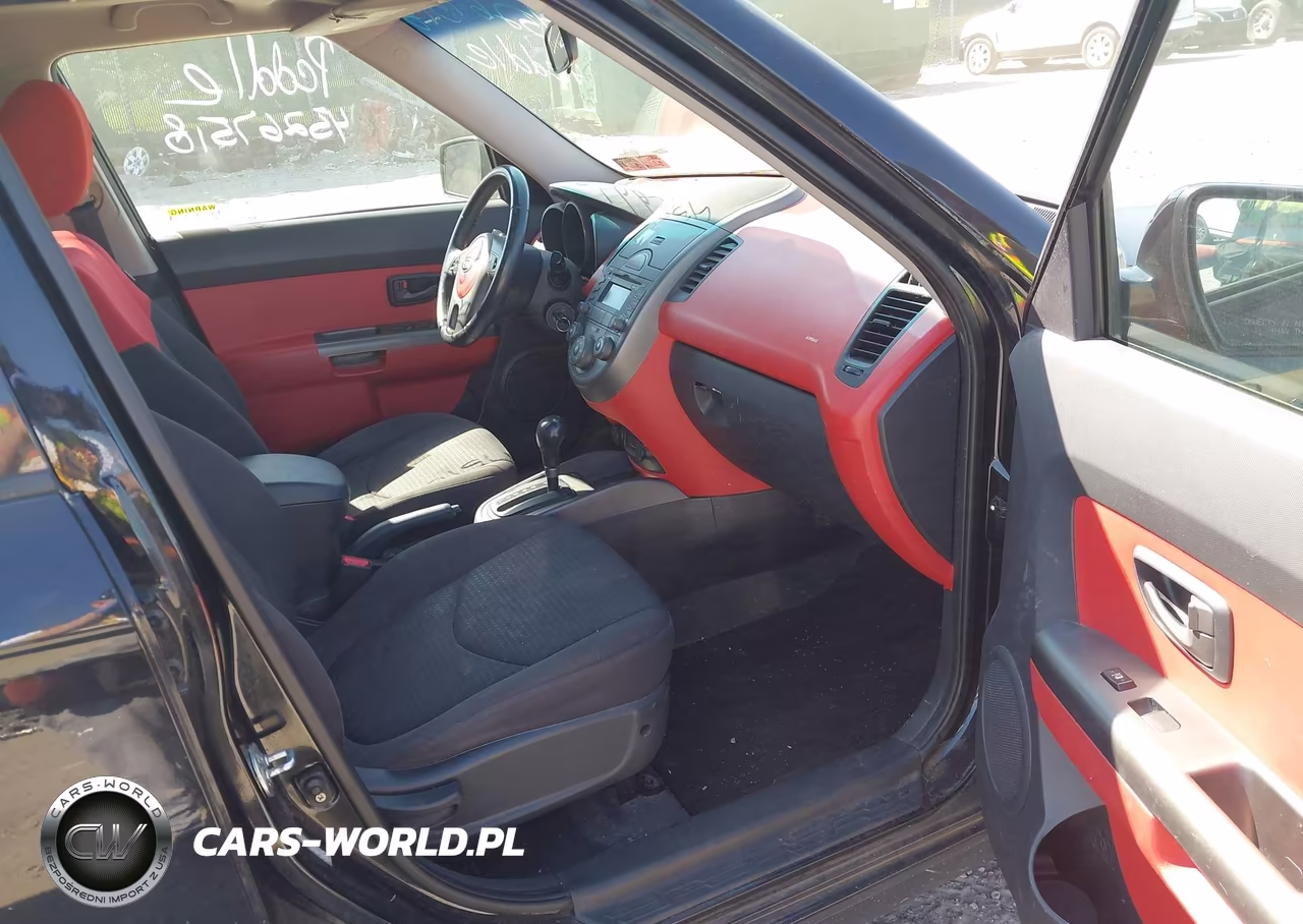 2010 Kia Soul Sport VIN:KNDJT2A27A7028927 - 5