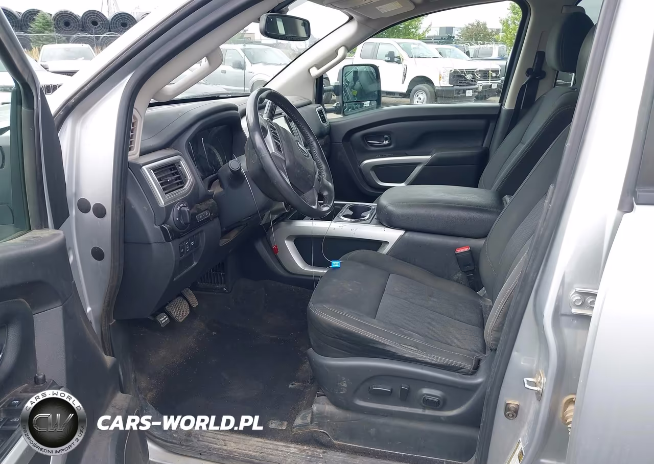 2017 Nissan Titan Sv VIN:1N6AA1E51HN554865 - 5