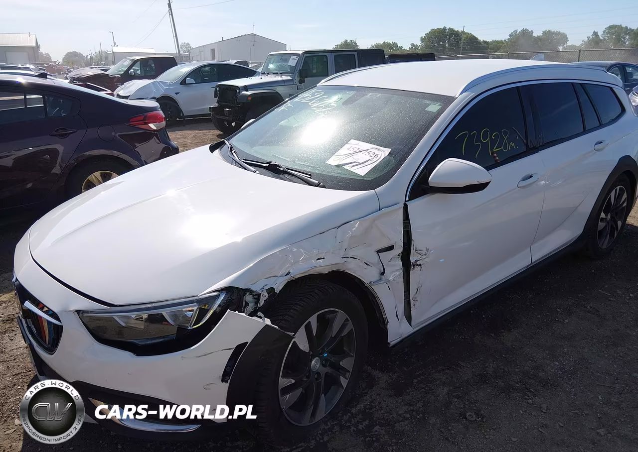 2018 Buick Regal Tourx Preferred VIN:W04GU8SX4J1078606 - 6