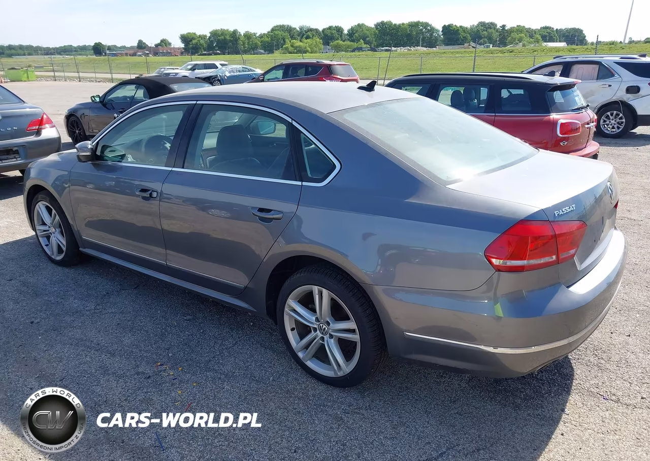 2013 Volkswagen Passat 2.0L Tdi Sel Premium VIN:1VWCN7A3XDC119160 - 3