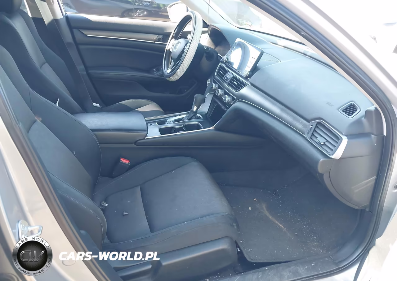 2018 Honda Accord Lx VIN:1HGCV1F19JA079377 - 5