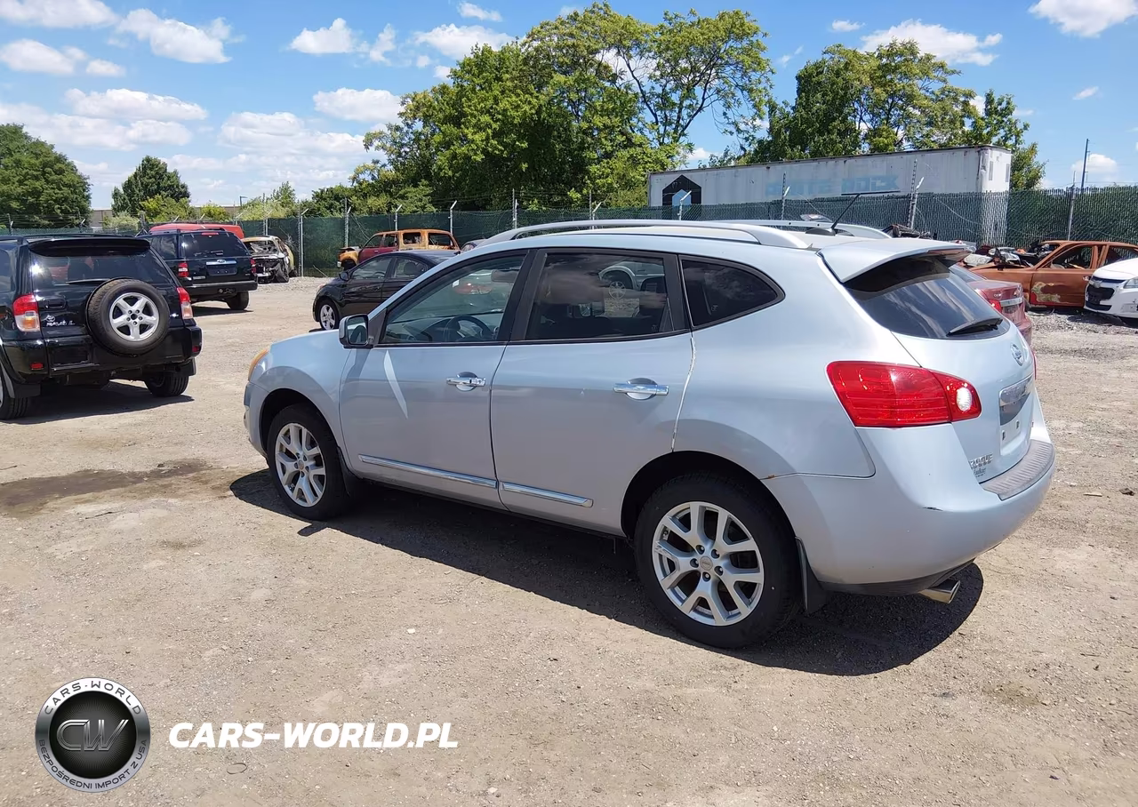 2011 Nissan Rogue Sv VIN:JN8AS5MV6BW252289 - 3