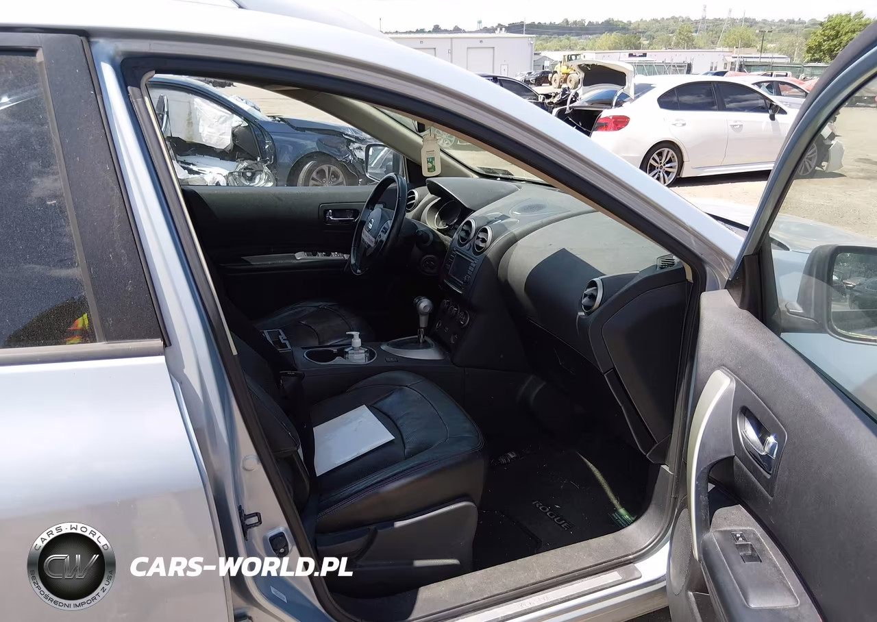 2011 Nissan Rogue Sv VIN:JN8AS5MV6BW252289 - 5