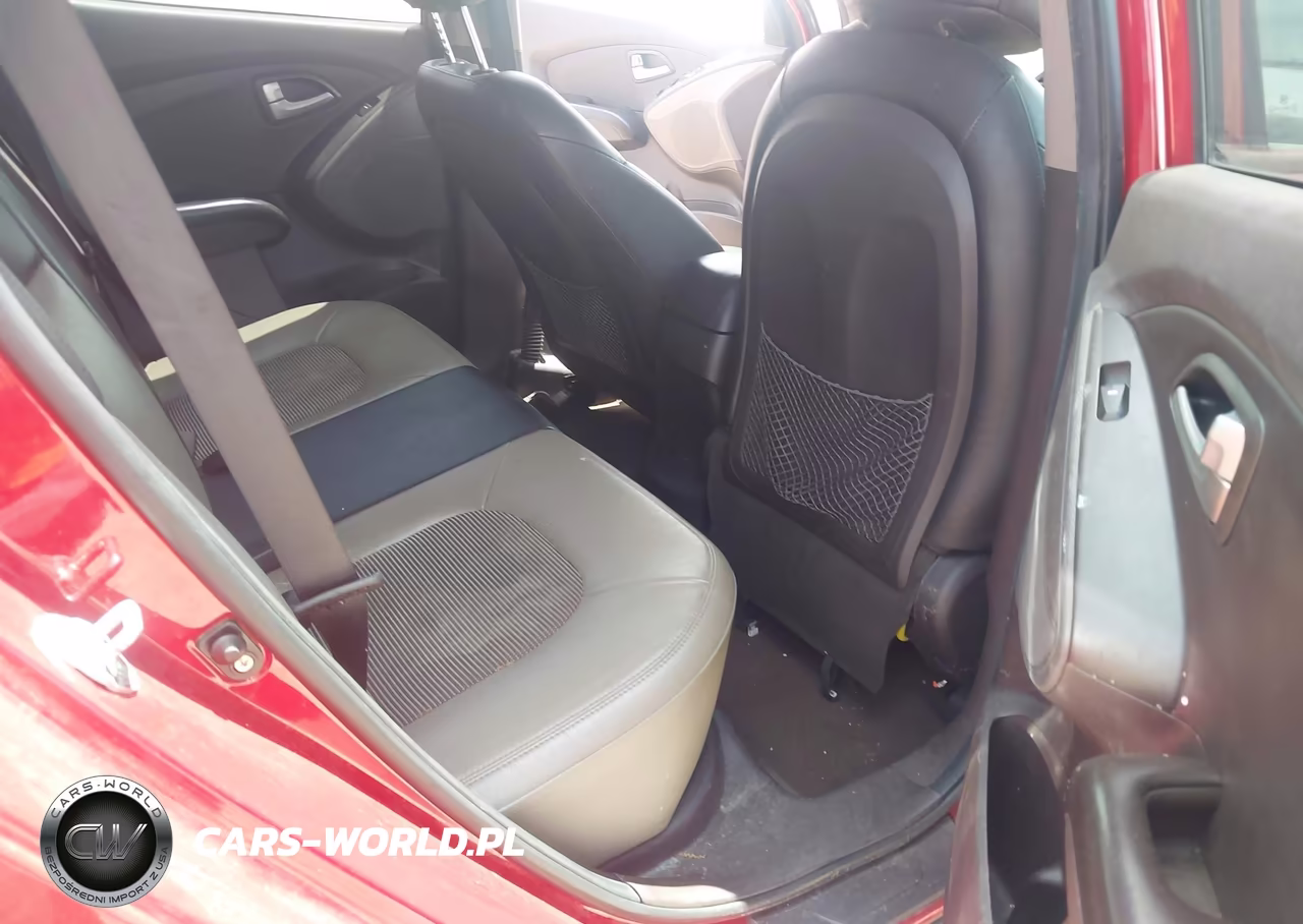 2012 Hyundai Tucson Gls VIN:KM8JU3AC8CU433965 - 8