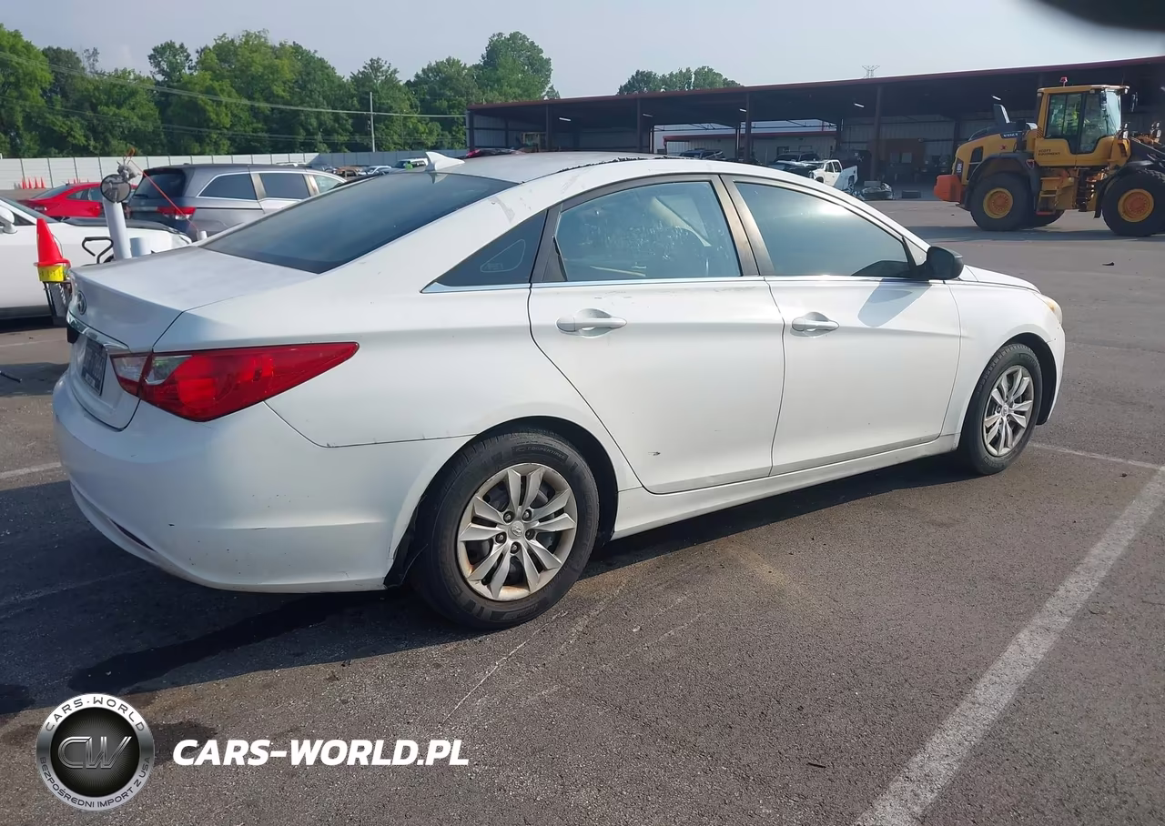 2013 Hyundai Sonata Gls VIN:5NPEB4AC8DH519614 - 4