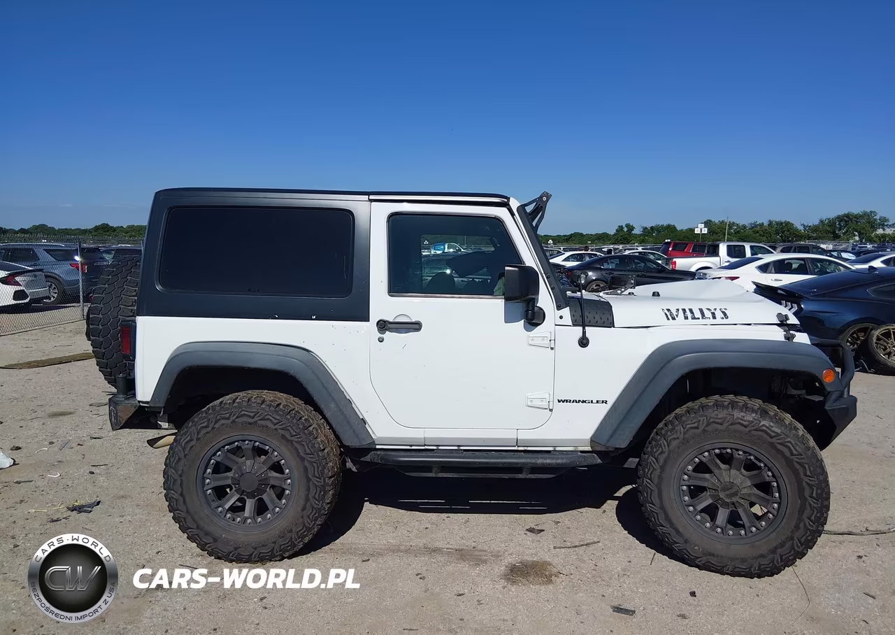 2015 Jeep Wrangler Willys Wheeler VIN:1C4AJWAG6FL507377 - 13