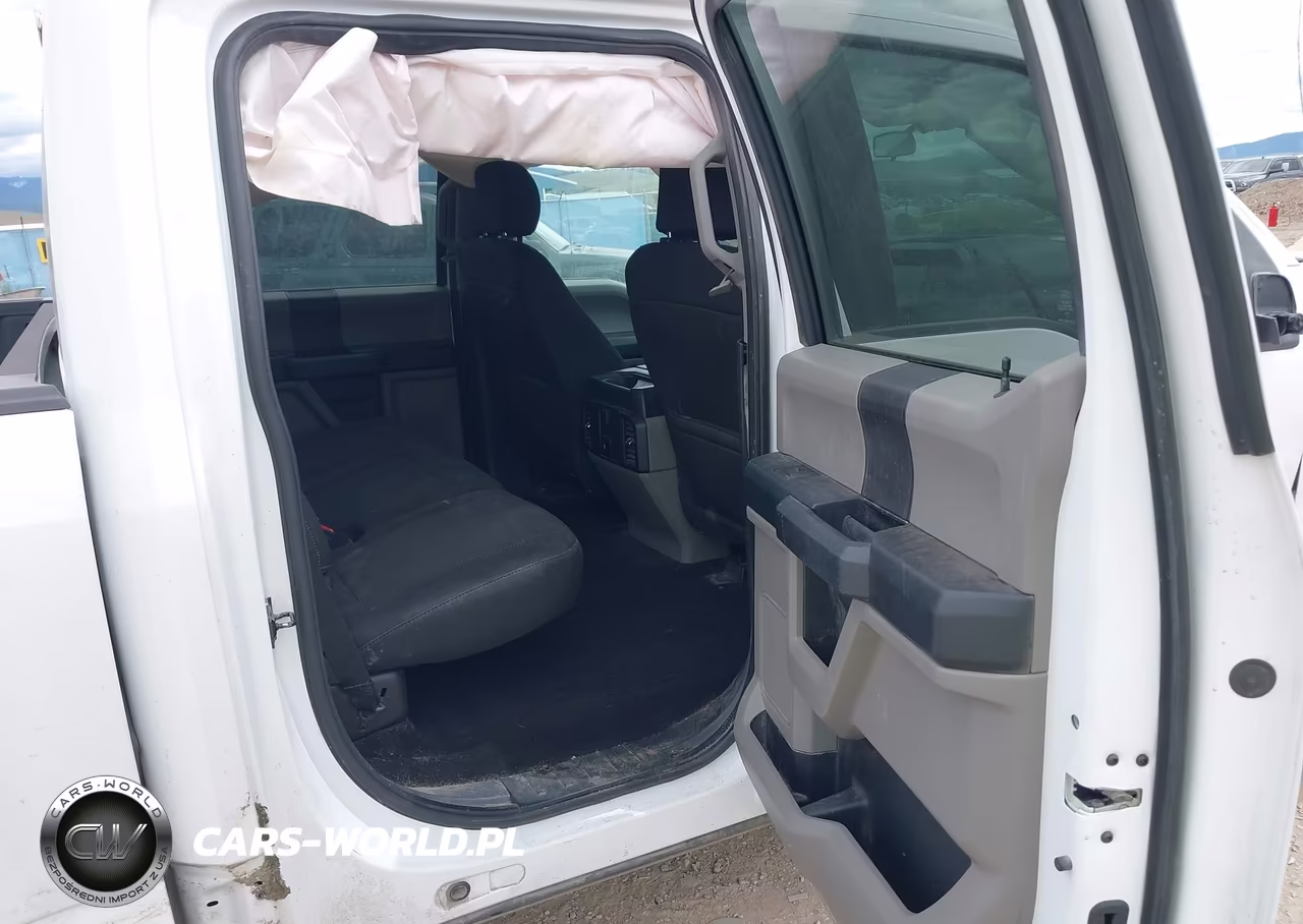2018 Ford F-150 Xl VIN:1FTEW1EP7JKF82930 - 8