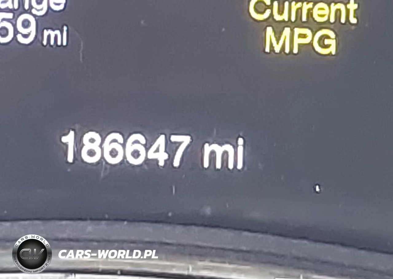 2019 Jeep Grand Cherokee High Altitude 4X4 VIN:1C4RJFCG4KC570262 - 12