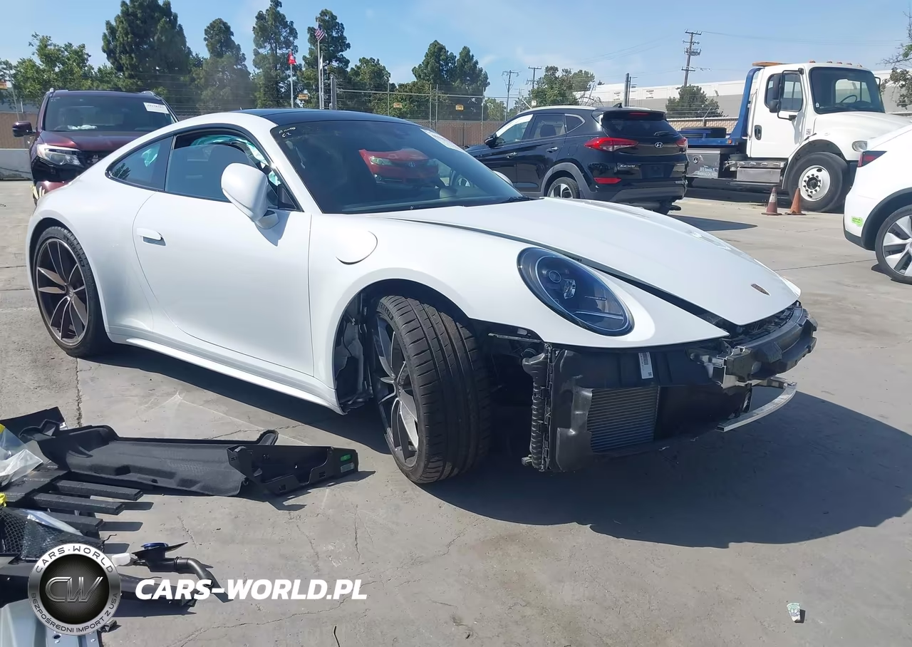 2022 Porsche 911 Carrera-Carrera 4
