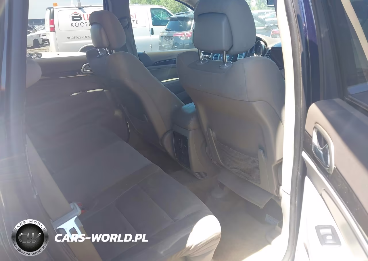 2012 Jeep Grand Cherokee Laredo VIN:1C4RJFAG9CC170962 - 8