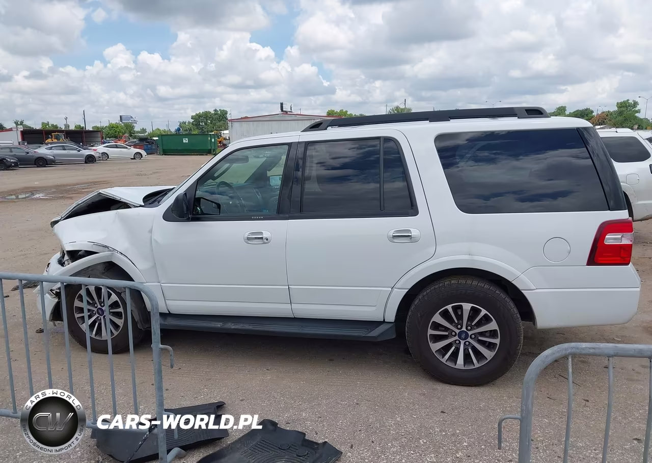 2016 Ford Expedition Xlt VIN:1FMJU1HTXGEF31941 - 14