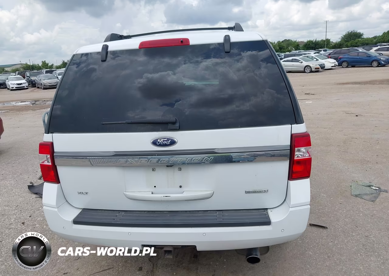 2016 Ford Expedition Xlt VIN:1FMJU1HTXGEF31941 - 16