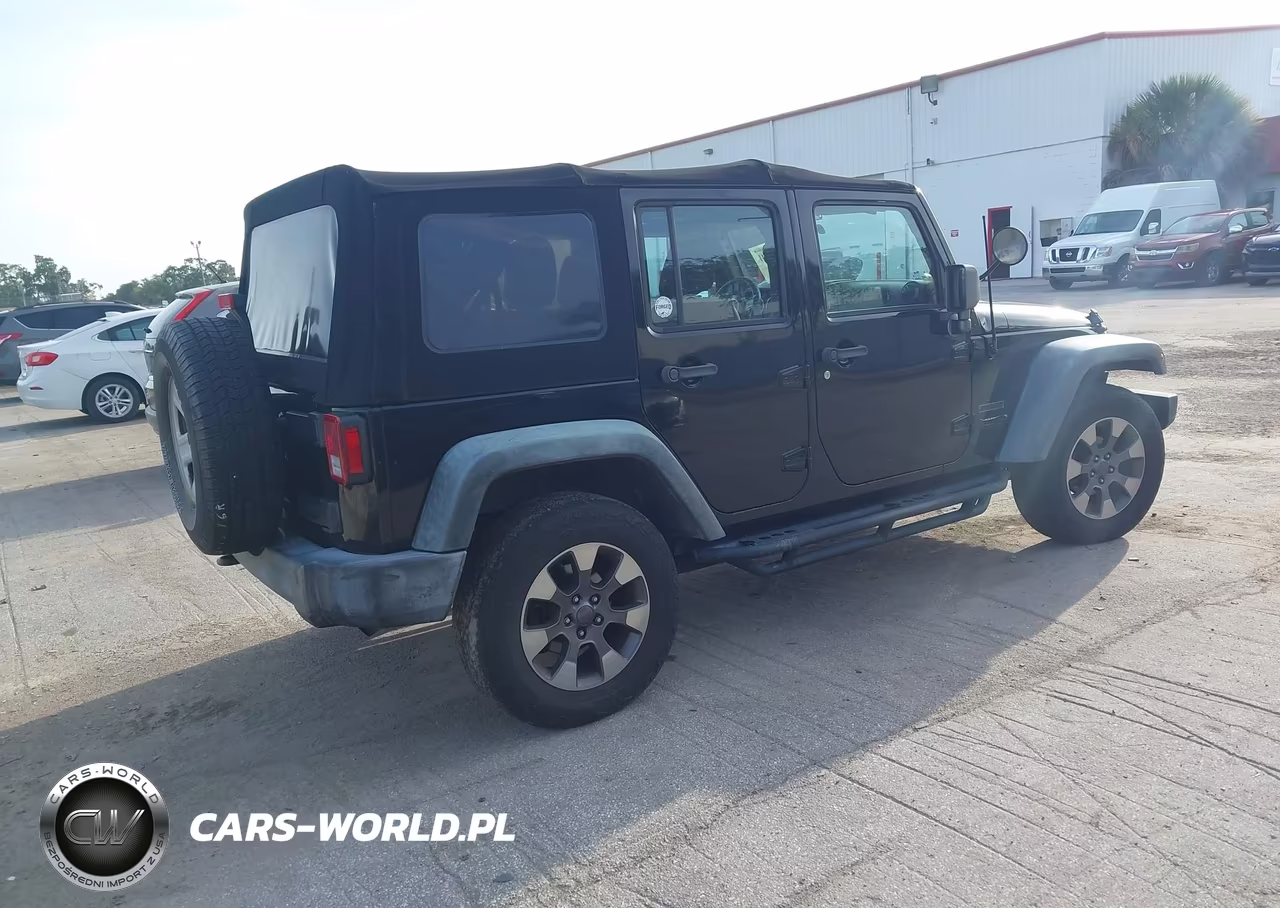 2011 Jeep Wrangler Unlimited Sport VIN:1J4BA3H14BL532206 - 4