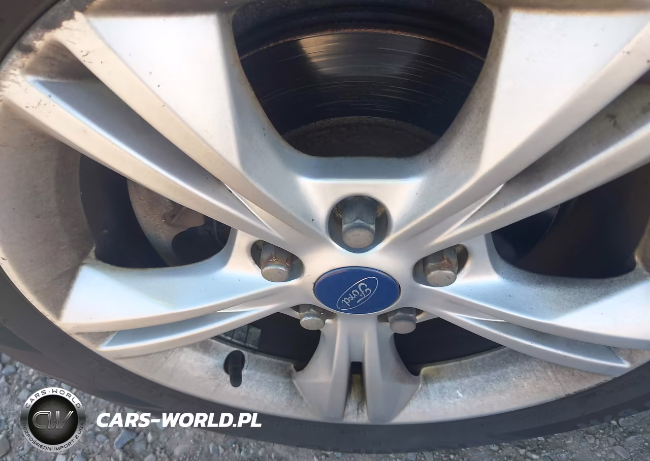 2012 Ford Focus Se VIN:1FAHP3F25CL412917 - 12