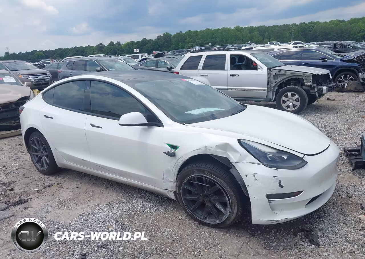 2021 Tesla Model 3 Standard Range Plus Rear-Wheel Drive – zdjęcie 1 z 19