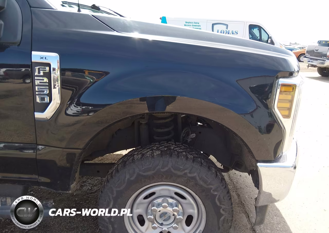 2019 Ford F-250 Xl VIN:1FT7W2B68KEF35190 - 14