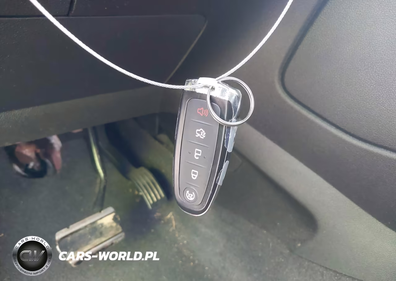 2014 Ford Escape Titanium VIN:1FMCU0JX9EUA45754 - 11