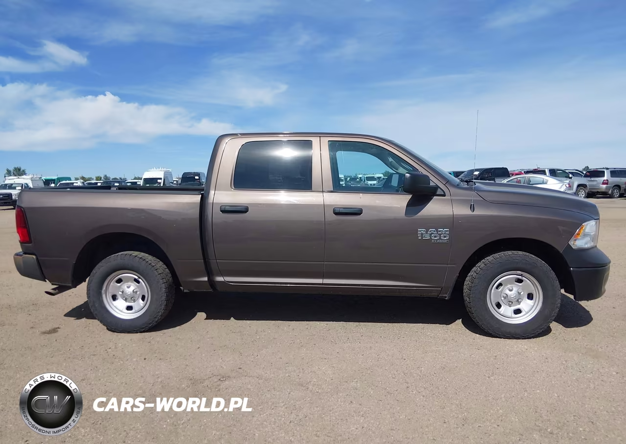 2021 Ram 1500 Classic Tradesman 4X4 5'7 Box VIN:3C6RR7KG9MG664032 - 18